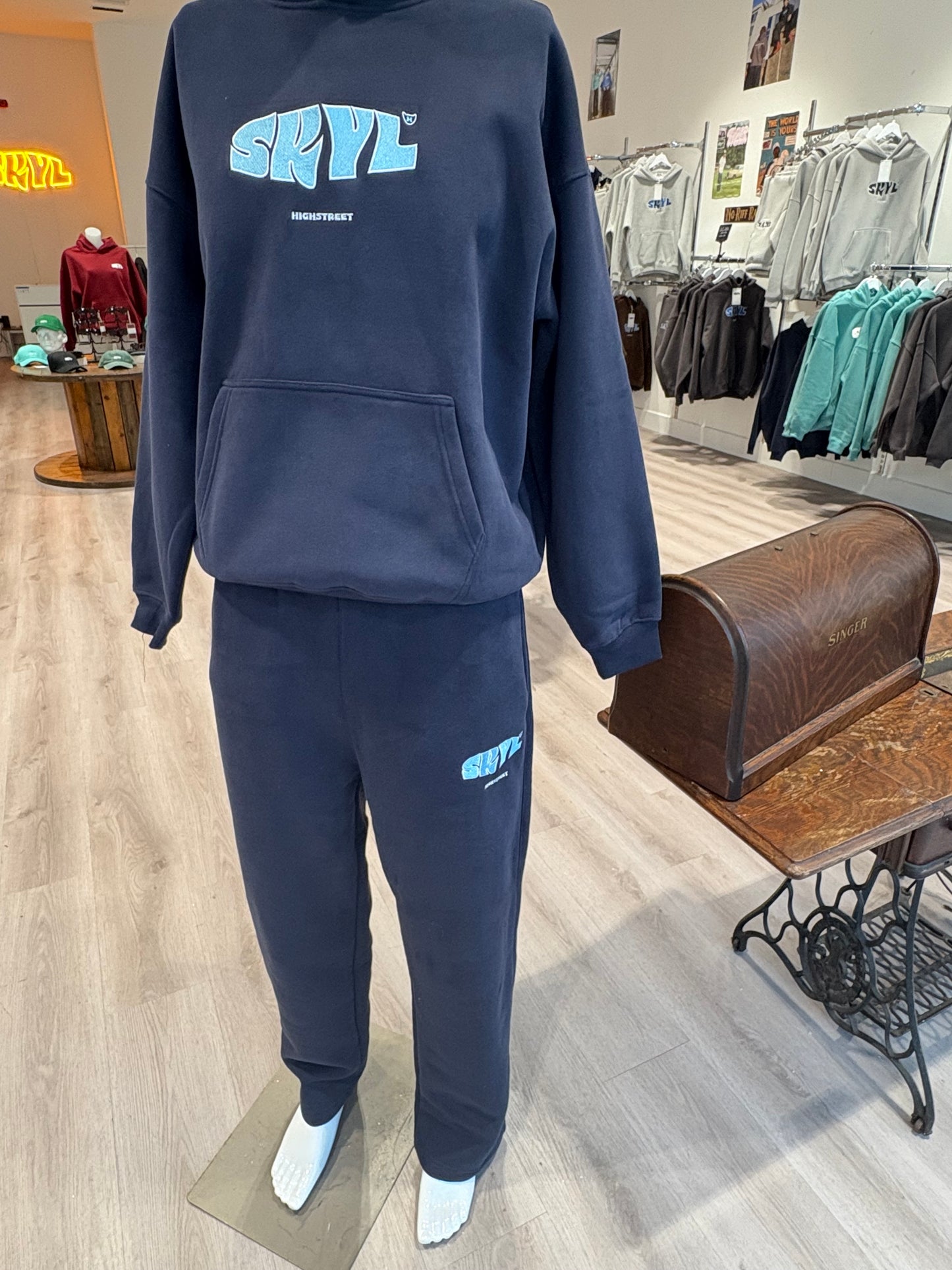 Signature Straight Leg Bottoms - Navy