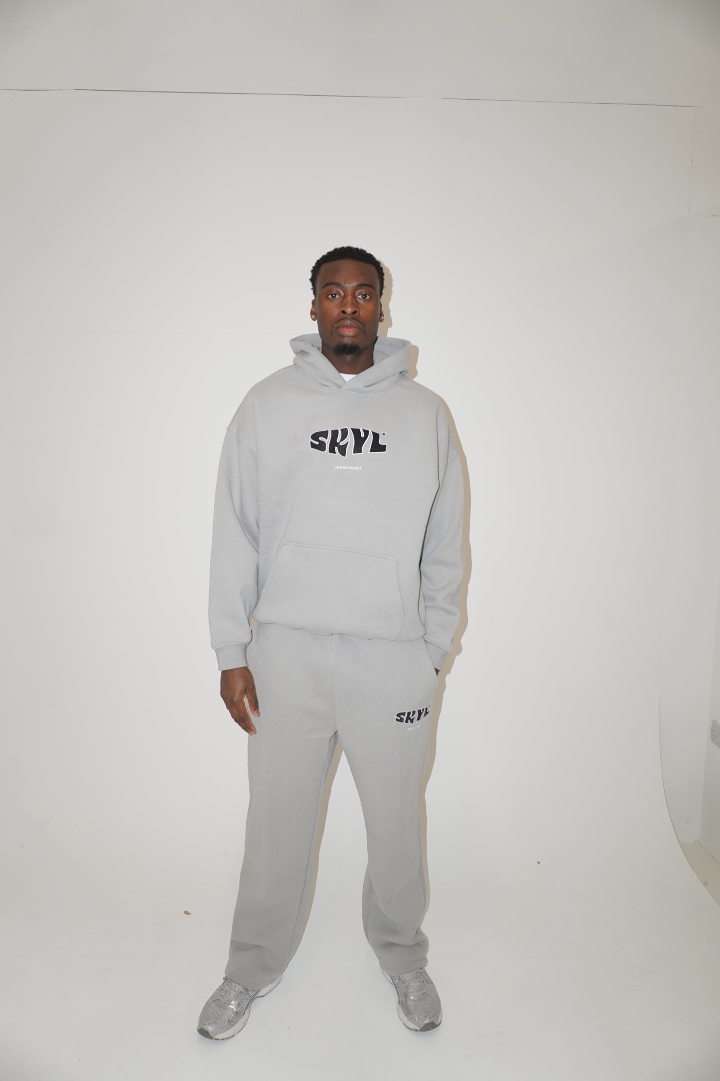 SKYL Signature Hoodie - GREY/BLACK