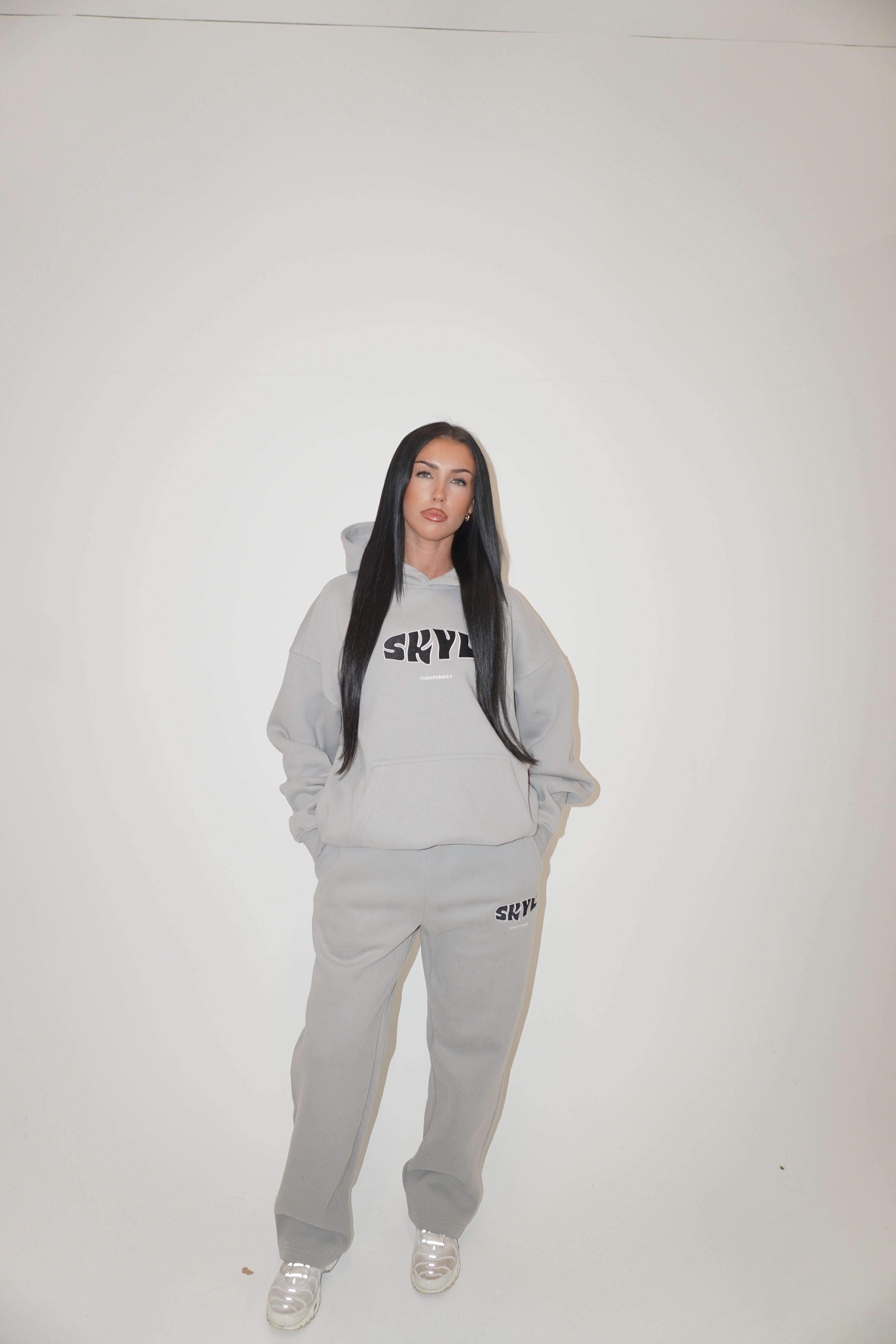 Hailey Bieber Launches New SKYLRK Collaboration | Hypebae S SKYLRK